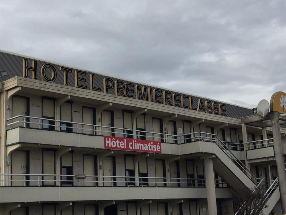 Hotel Premiere Classe *